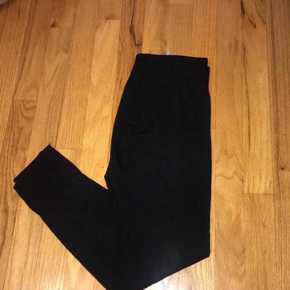 Black very stretchy leggings,used